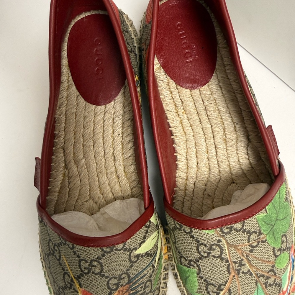 Gucci Women's Espadrilles - Red and Beige with Floral Print - Picture 4 of 14